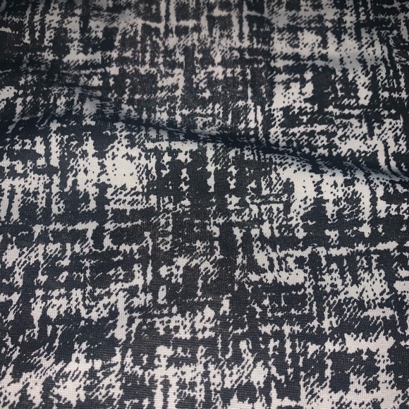 Very nice top. In great shape! - Picture 2 of 2